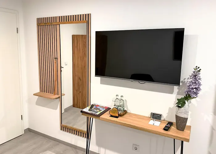 Goldener Zwinger Гостевой дом Майнинген